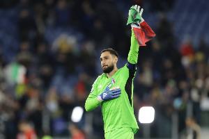 血脉压制？多纳鲁马2次离队均被里尔门将替代，上个是4年前迈尼昂