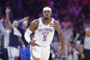 总决赛直播-卡鲁索：多特是防守蛇头 对手最佳面对我们低于平均水平非偶然