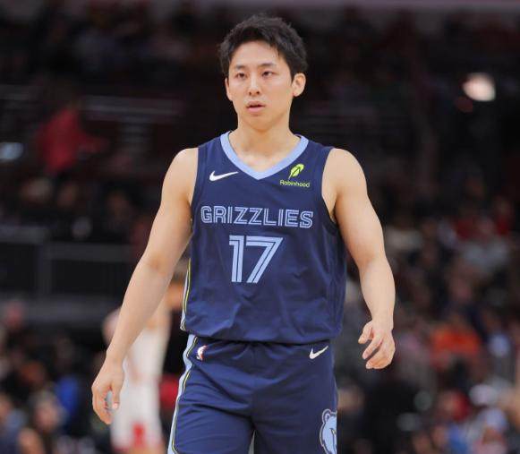 英雄联盟全球总决赛官网平台-1米73奇迹！河村勇辉签双向合同留队：现役NBA最矮