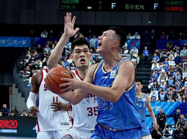 总决赛直播-4战3负跌出争冠区！又一伪强队被打回原形，大牌云集却打不了硬仗