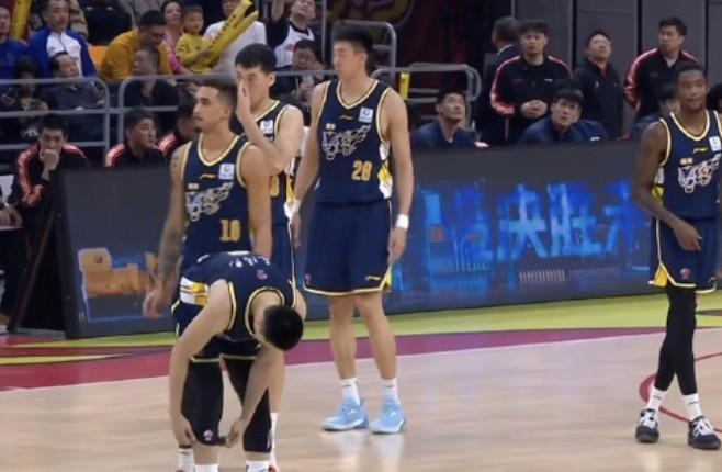 赛事入口-主场40分惨败上海，广东宏远创队史第三大输球分差