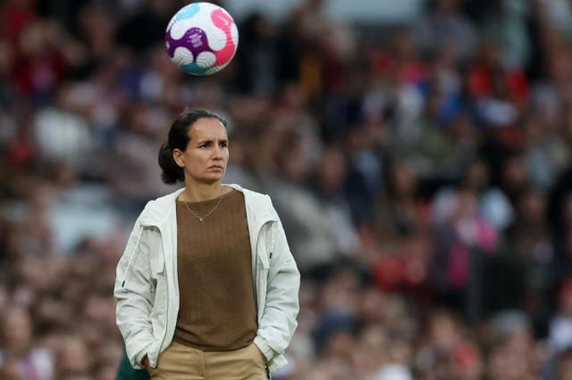 赛事入口-体坛女足欧洲杯最佳阵容：新星上榜 英格兰4人入围